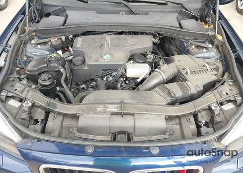 2015 BMW X1 xDrive28I из США, поврежденный, VIN WBAVL1C50FVY36247